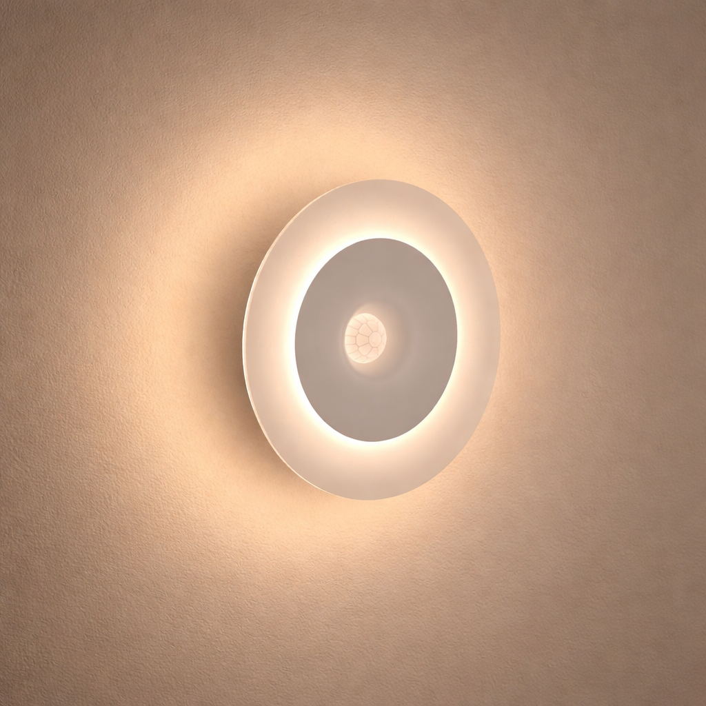 Luz nocturna LED con detector de movimiento